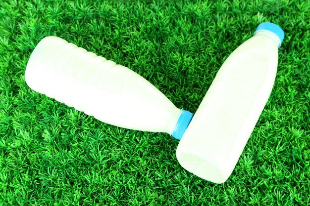 Czym są butelki HDPE i jakie mają zastosowanie?