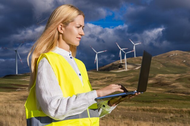 Ile kosztuje postawienie elektrowni wiatrowej w Polsce?