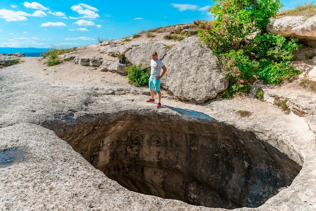 Jak obliczyć ile metrów tynku wychodzi z wiadra?