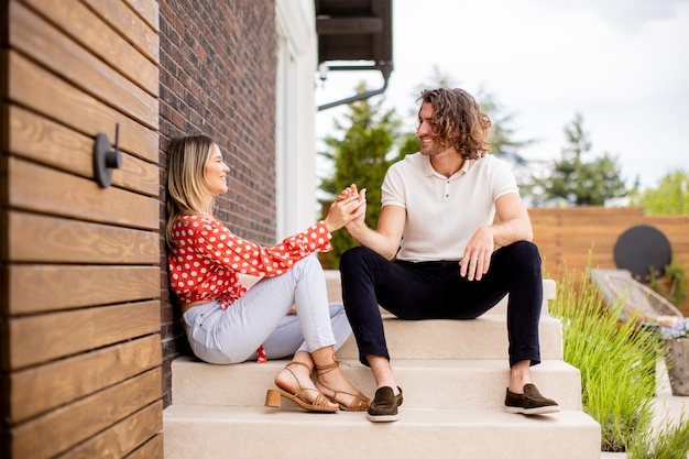 Jakie materiały wybrać do budowy tarasu?