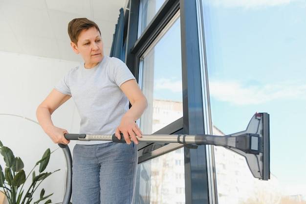 Od czego zależy ile kosztuje okno 3 szybowe?